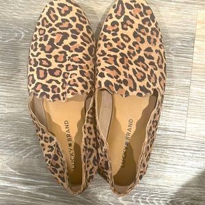 Lucky Brand Leopard slip on